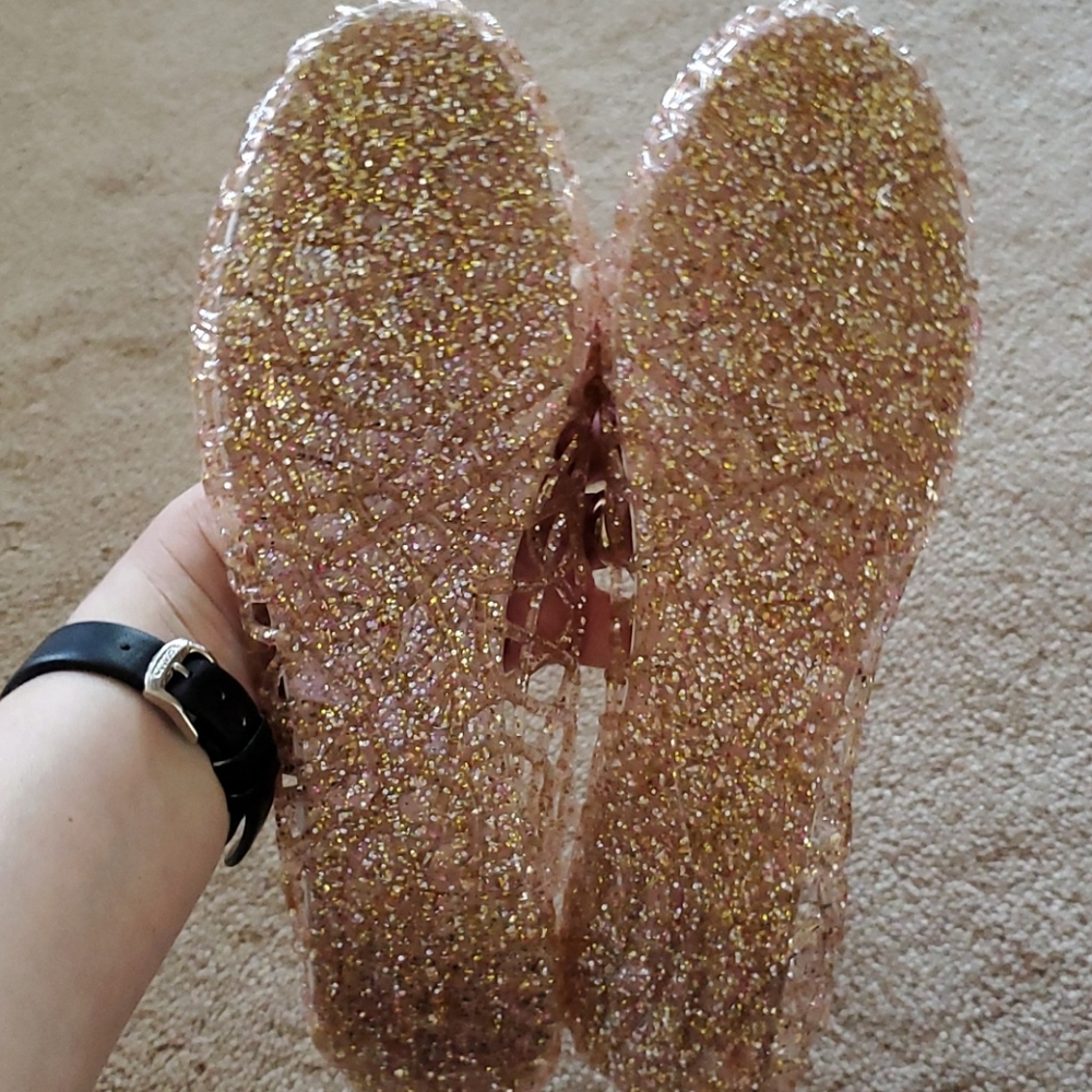 Sandals - Picture 3 of 3